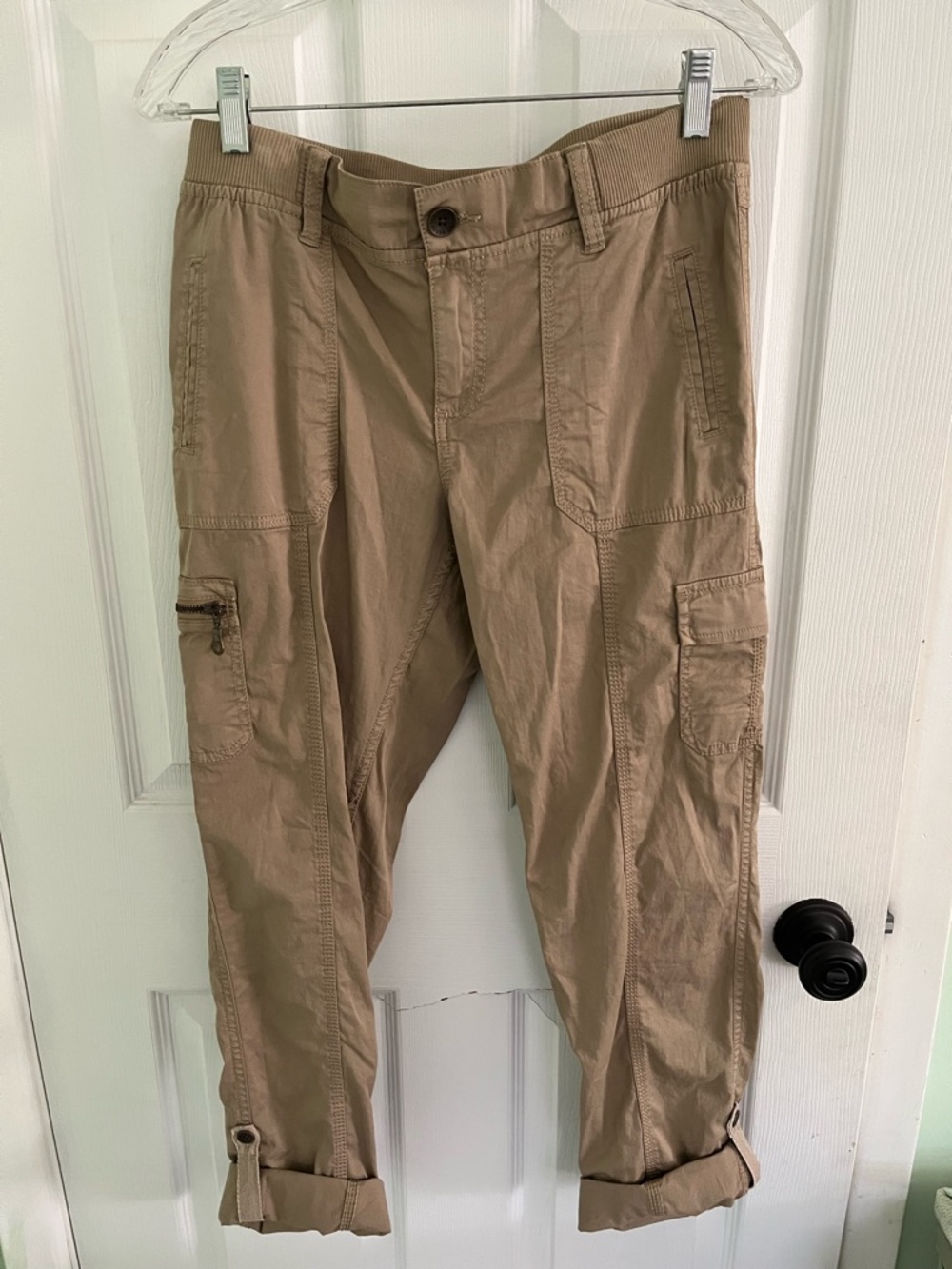 Sonoma Lightweight Cargo Pants w/ Cuffed Leg - Size 6